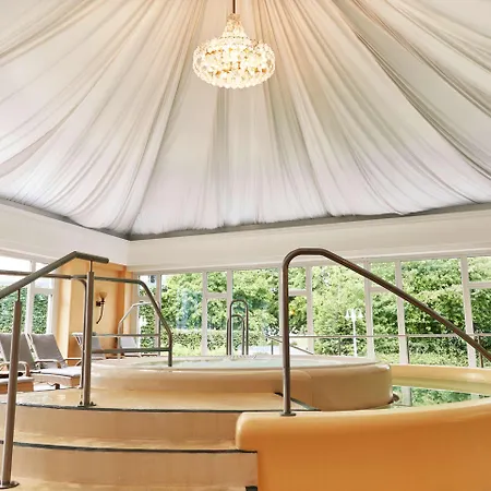 스타이겐베르거 앤 스파 바트 피르몬트 5* 바트피르몬트