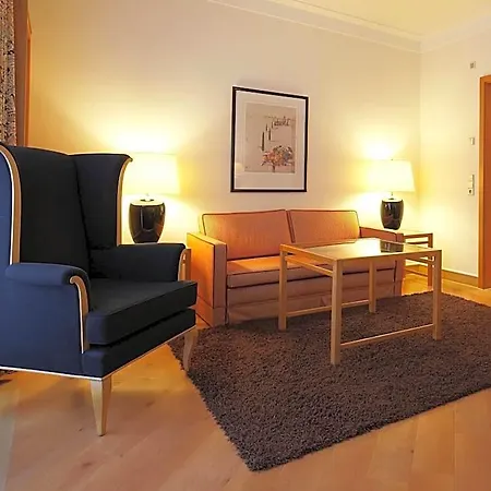 Steigenberger & Hotel 5*