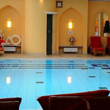 Steigenberger & فندق 5*